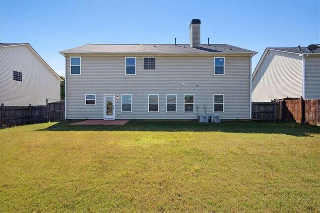 Building Photo - 96 Lenore Ct