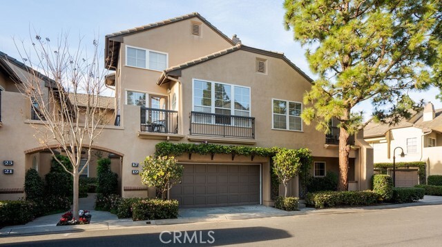 Building Photo - 17 Auvergne