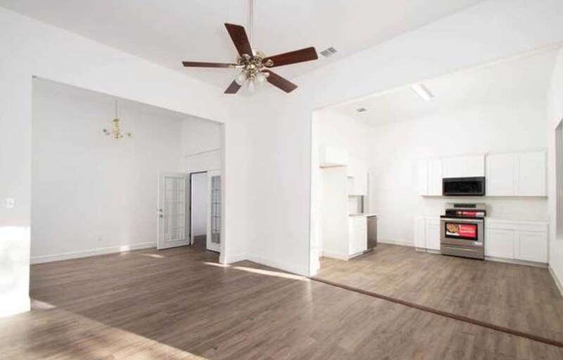 Building Photo - 2120 Monterey St