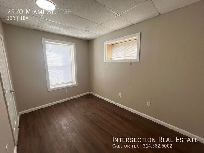 Building Photo - 2920 Miami St