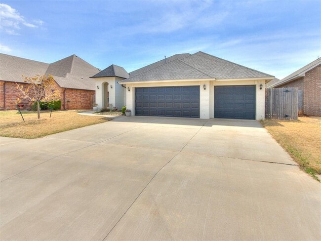 Building Photo - 3112 NW 184th Terrace