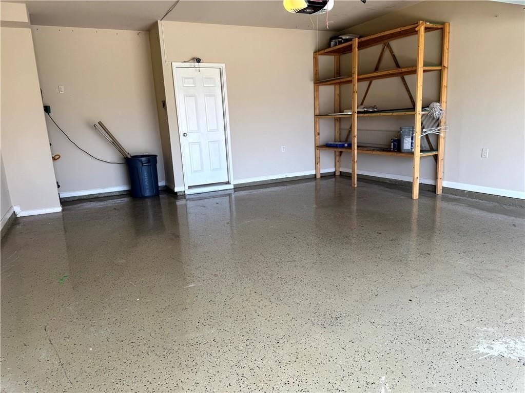 Building Photo - 3415 Pointe Vecchio Cir