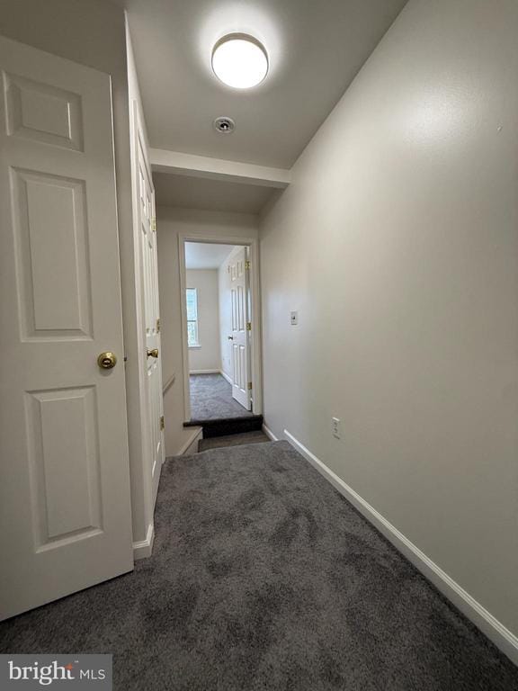 Building Photo - 248 E 6th Ave