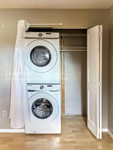 Building Photo - 2640 Juniper Ave