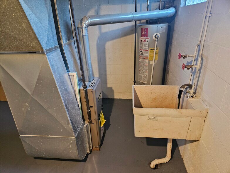 Building Photo - 5246 E Calla Rd