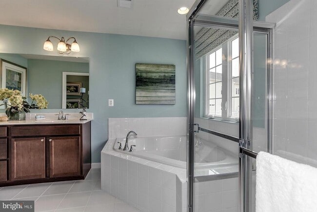 Building Photo - 8624 Red Rock Ln