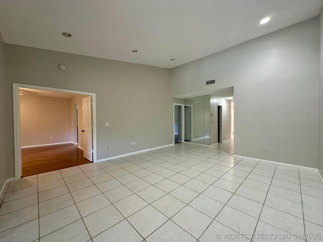 Building Photo - 9292 Sable Ridge Cir