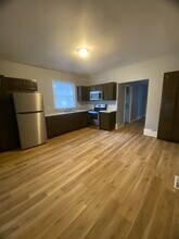 Building Photo - 2717 Slevin St