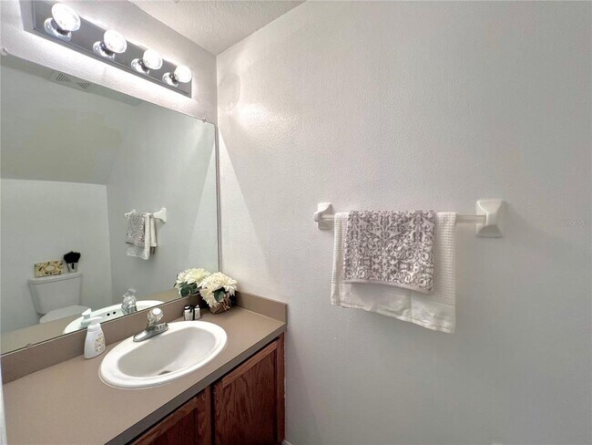 Building Photo - 12425 Foxmoor Peak Dr