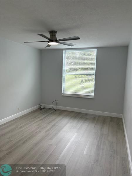 Building Photo - 8411 Lagos De Campo Blvd