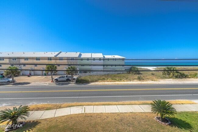 Building Photo - 18912 Front Beach Rd