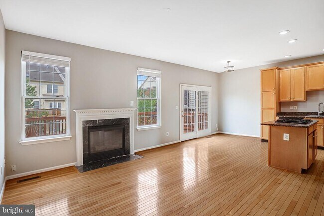 Building Photo - 22616 Welborne Manor Square