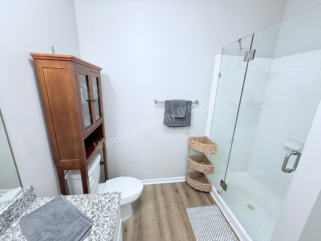 Building Photo - 3BR/3BA For Rent