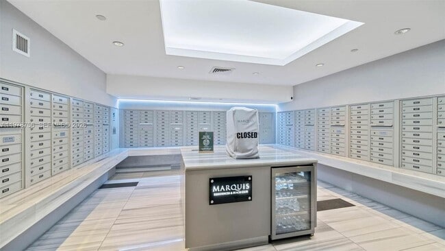 Building Photo - 1100 Biscayne Blvd