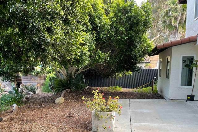 Building Photo - 1738 Hilo Dr