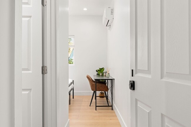 Building Photo - A 3 Bedroom apartment with ensuite bathrooms, common areas and a fully functional kitchen at 1736...