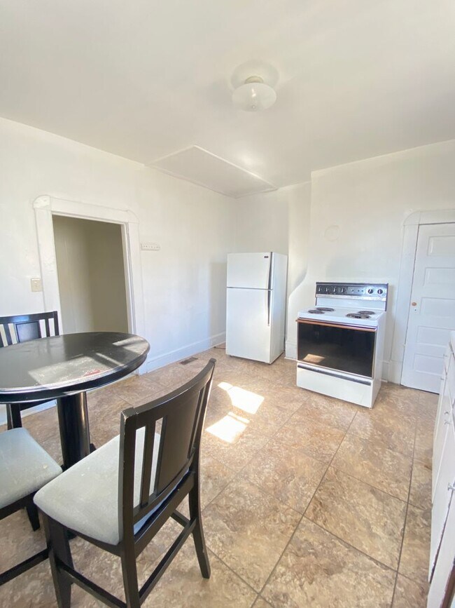 Building Photo - Patton,NW,228-230