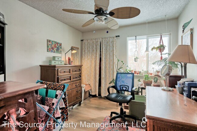 Building Photo - 2 br, 1 bath House - 4323 Flag Dr