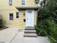 Building Photo - 420 Lakeview Ave