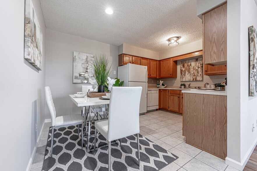 Azalea Trail Apartments 1918 S 9th St Rogers AR 72758 Apartment Finder