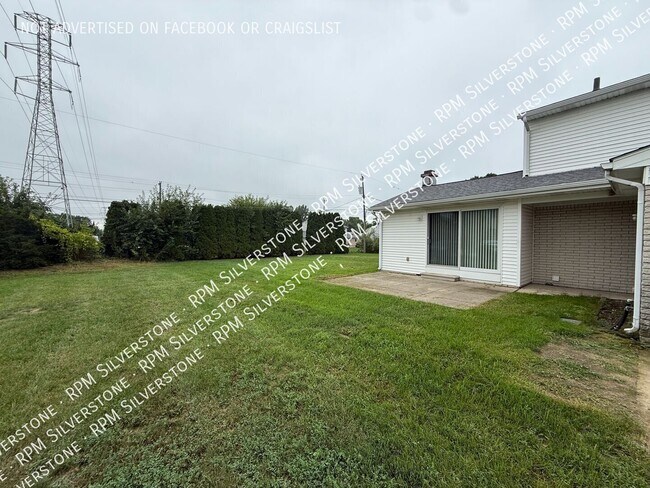 Building Photo - 5441 Patricia Ave