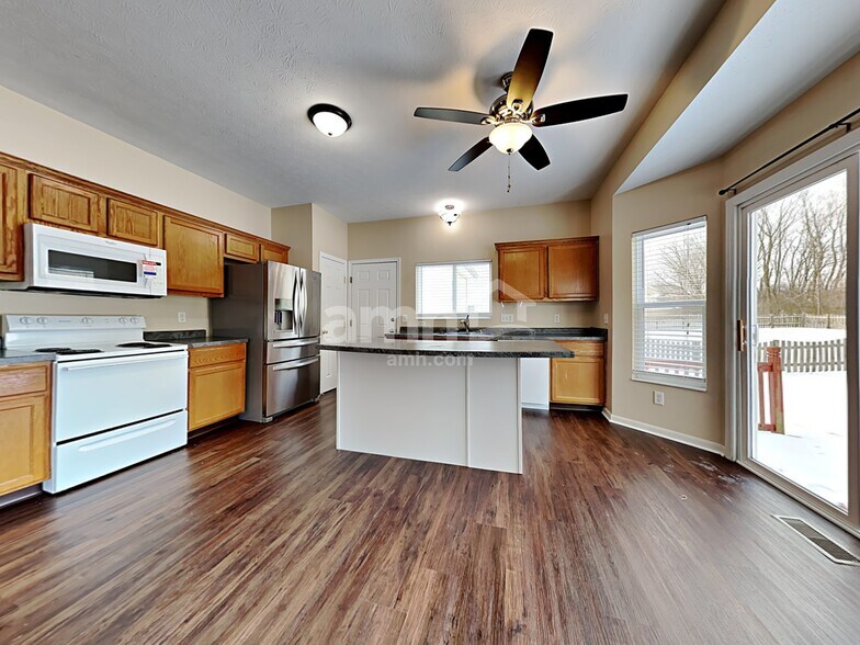 Building Photo - 4111 King Bird Ln
