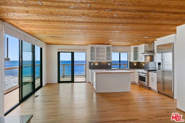 Building Photo - 32060 Pacific Coast Hwy