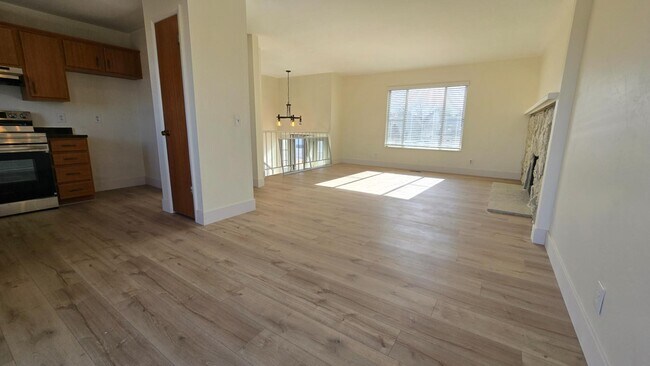 Building Photo - 1516 W 7470 S