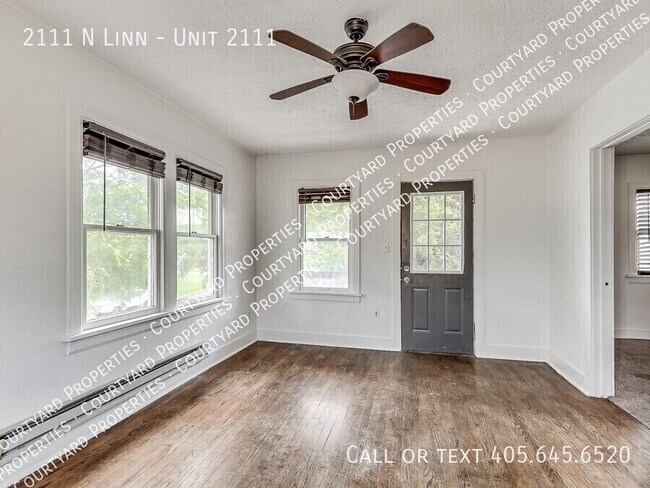 Building Photo - 2111 N Linn Ave