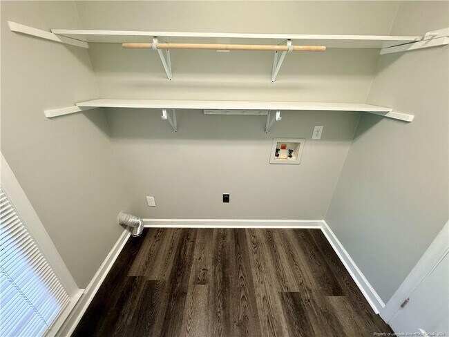 Building Photo - 632 Bromsworth Trail
