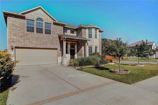 Building Photo - 2601 Mirasol Loop
