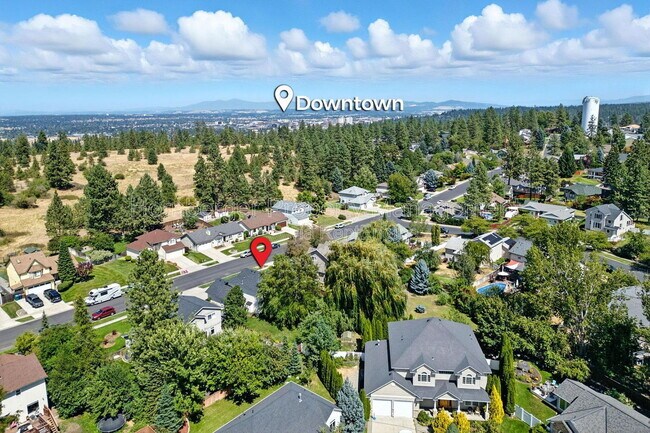 Building Photo - 3431 W 21st Ave