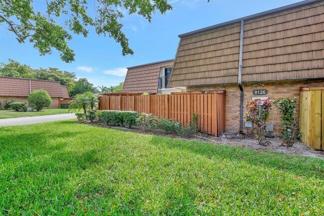Building Photo - 9126 SW 20th Pl