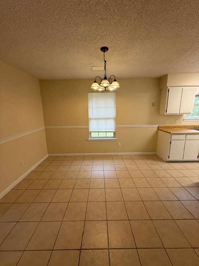 Building Photo - Peaceful 3BR Rincon Home with Room to Roam..