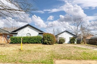 Building Photo - 5603 Fireside Dr