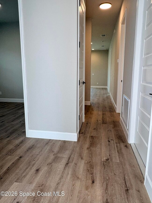 Building Photo - 3267 Slama Ave