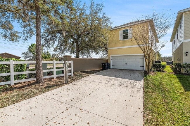 Building Photo - 10715 Marsha Dr