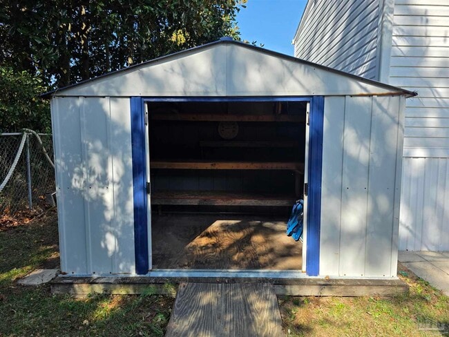 Building Photo - 2509 San Juan Grande