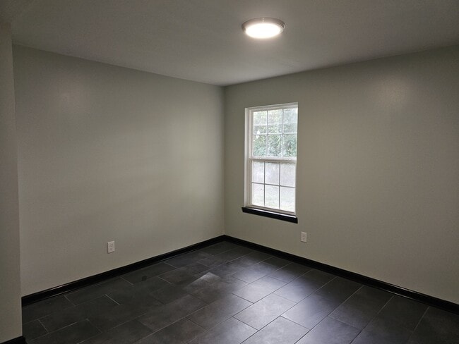 Building Photo - 771 Josephine St