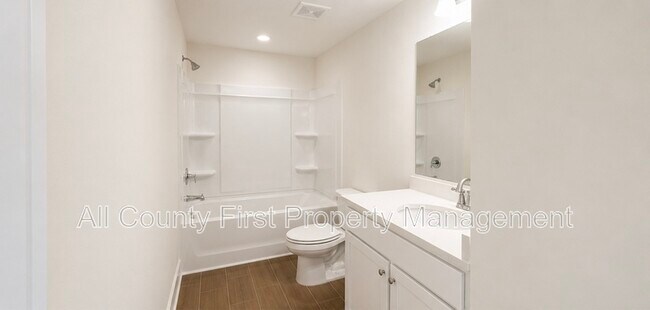 Building Photo - 5788 Calle Vis Dr