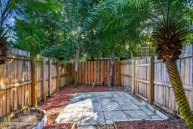 Building Photo - 3687 Royal Oak Dr