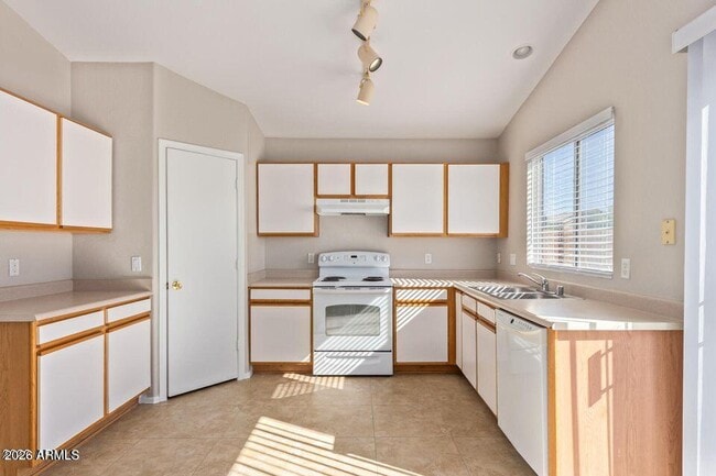 Building Photo - 12701 W Cherry Hills Dr