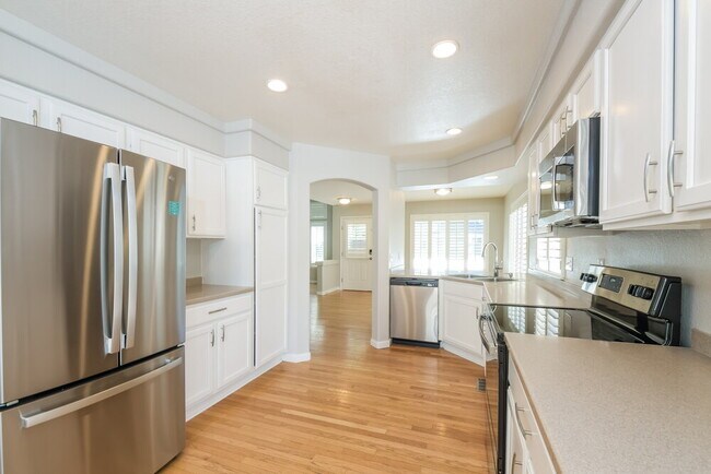 Building Photo - 14321 Craftsman Way