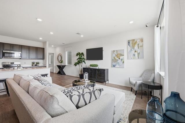 Building Photo - 7001 Cottonseed Dr