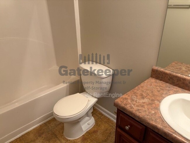 Building Photo - 8882 Seneca Rd