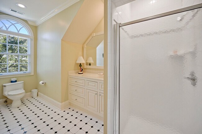 Building Photo - 3482 Luvan Blvd