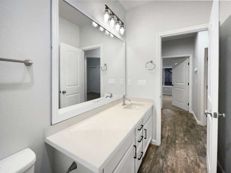 Building Photo - 7525 Muirfield Way