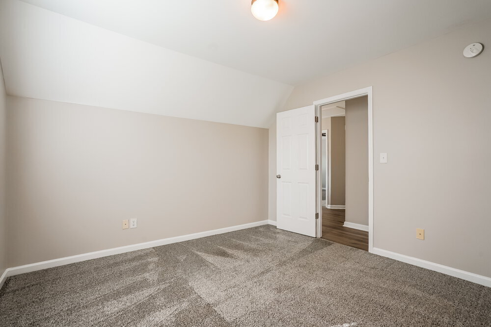Building Photo - 229 Haywood Ln