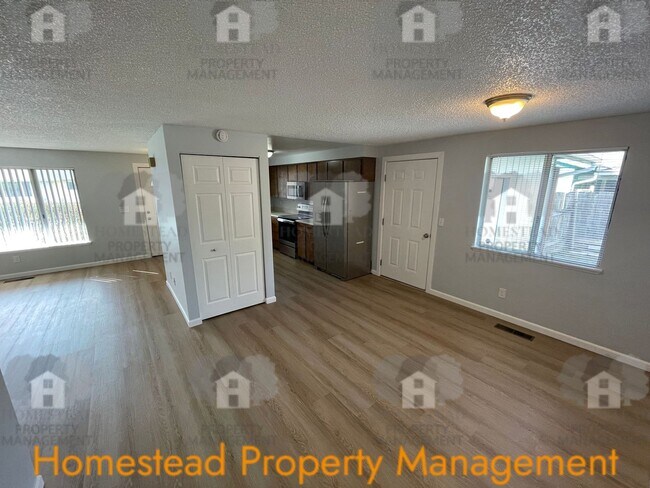 Building Photo - CHECK OUT THIS PRICE IMPROVEMENT!