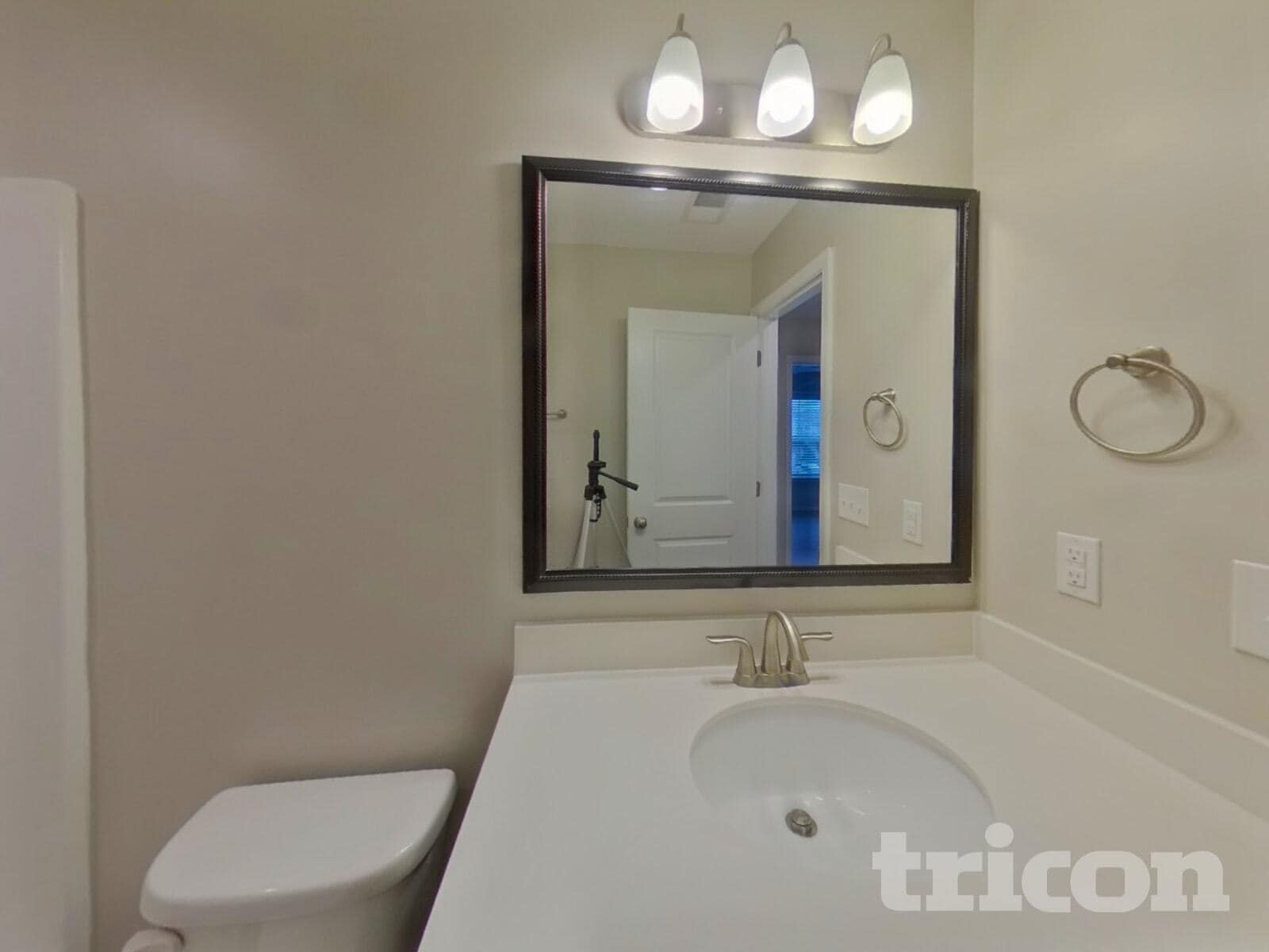 Building Photo - 120 Dunnsmore Dr